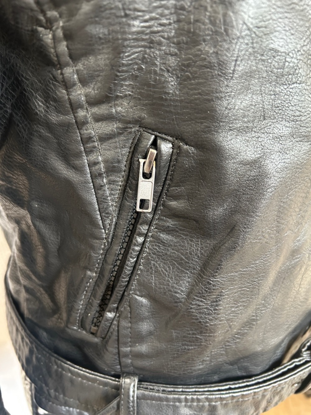 NWT Wild Fable Black Vegan Leather Motorcycle Rider Biker Jacket Women’s M - Picture 5 of 10